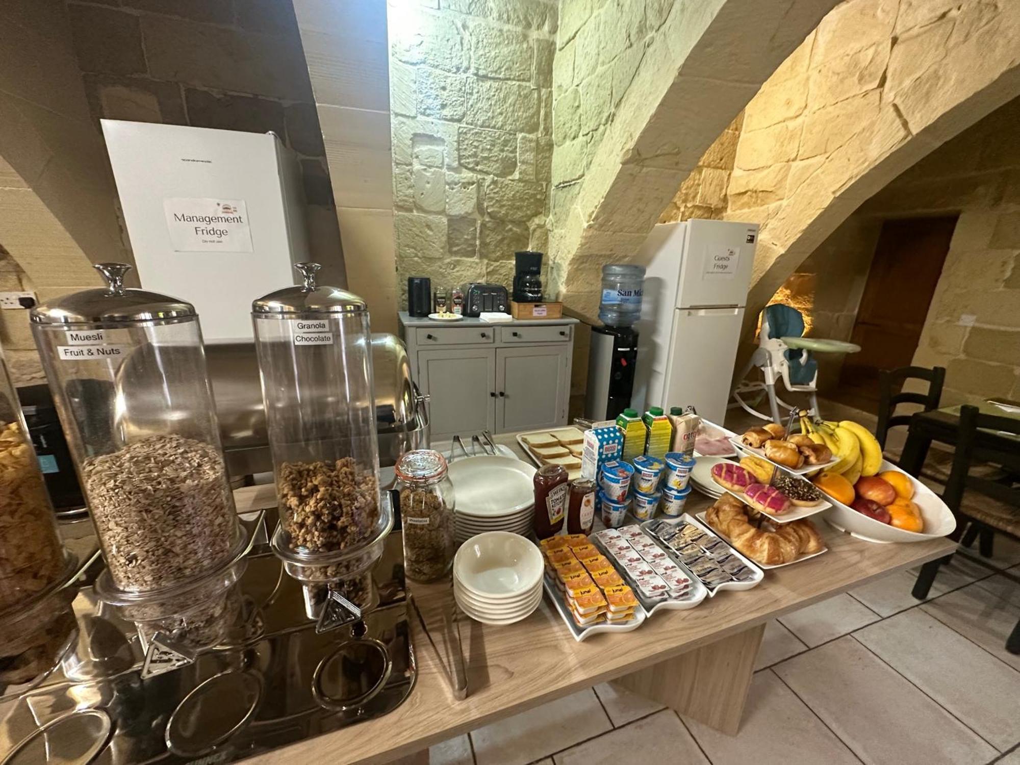 Ta' Matmura B&B Għarb 外观 照片